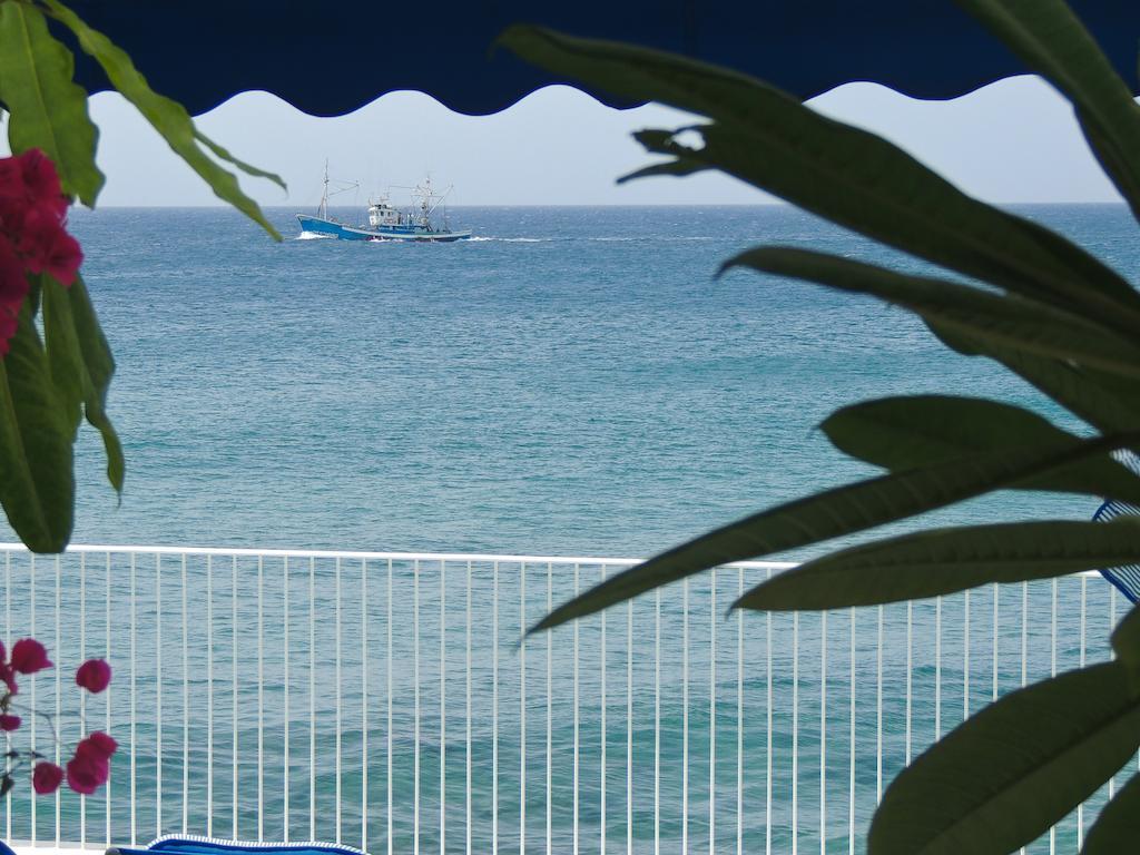 Vil·la Luxury Sea Front Caleton 40 Puerto del Carmen (Lanzarote)